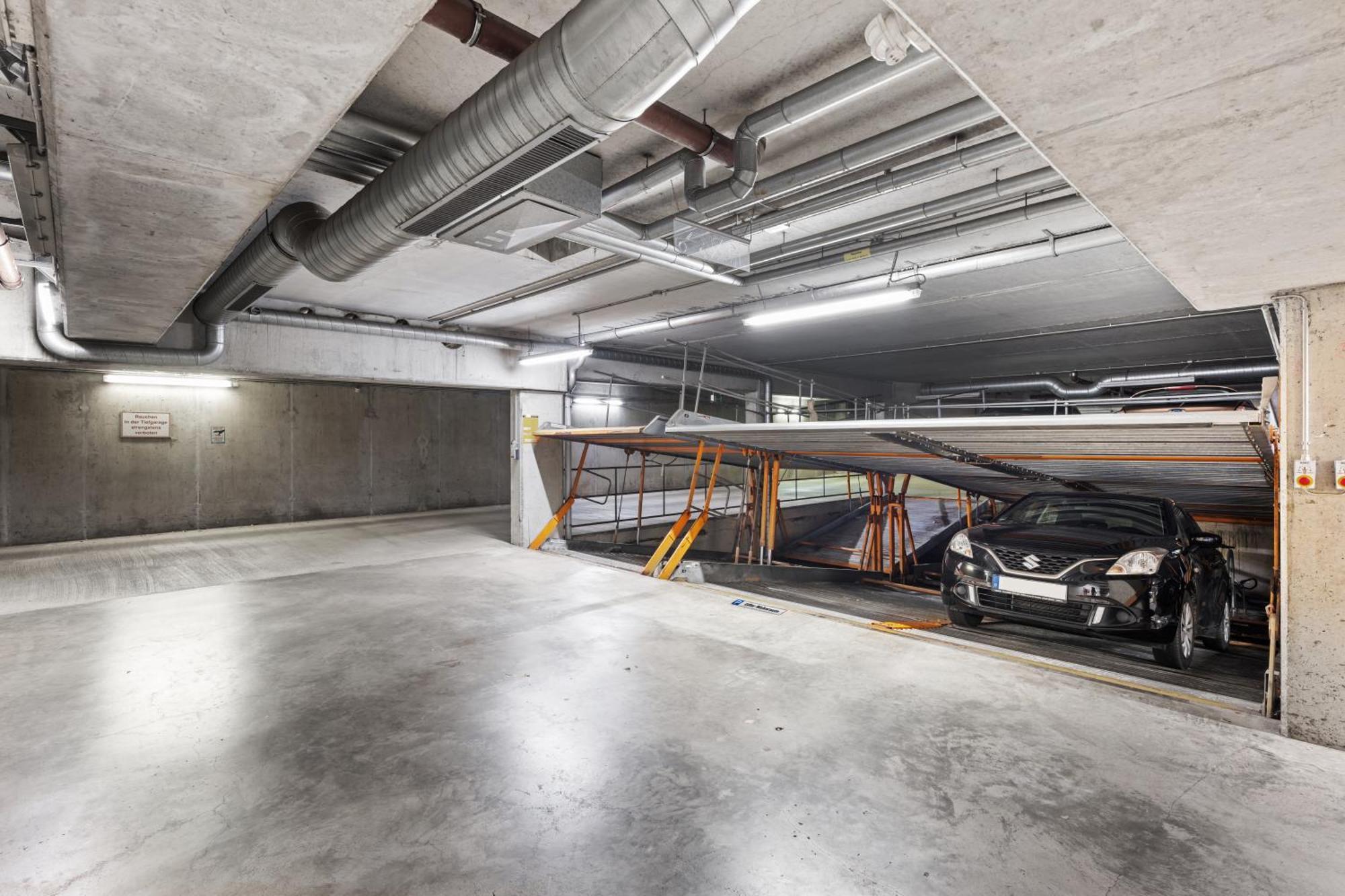 Edler Wohnraum Noble Stadtoase Mit Boxspringbett, Kaffeevollautomat, Lift & Parkplatz 开姆尼茨 外观 照片